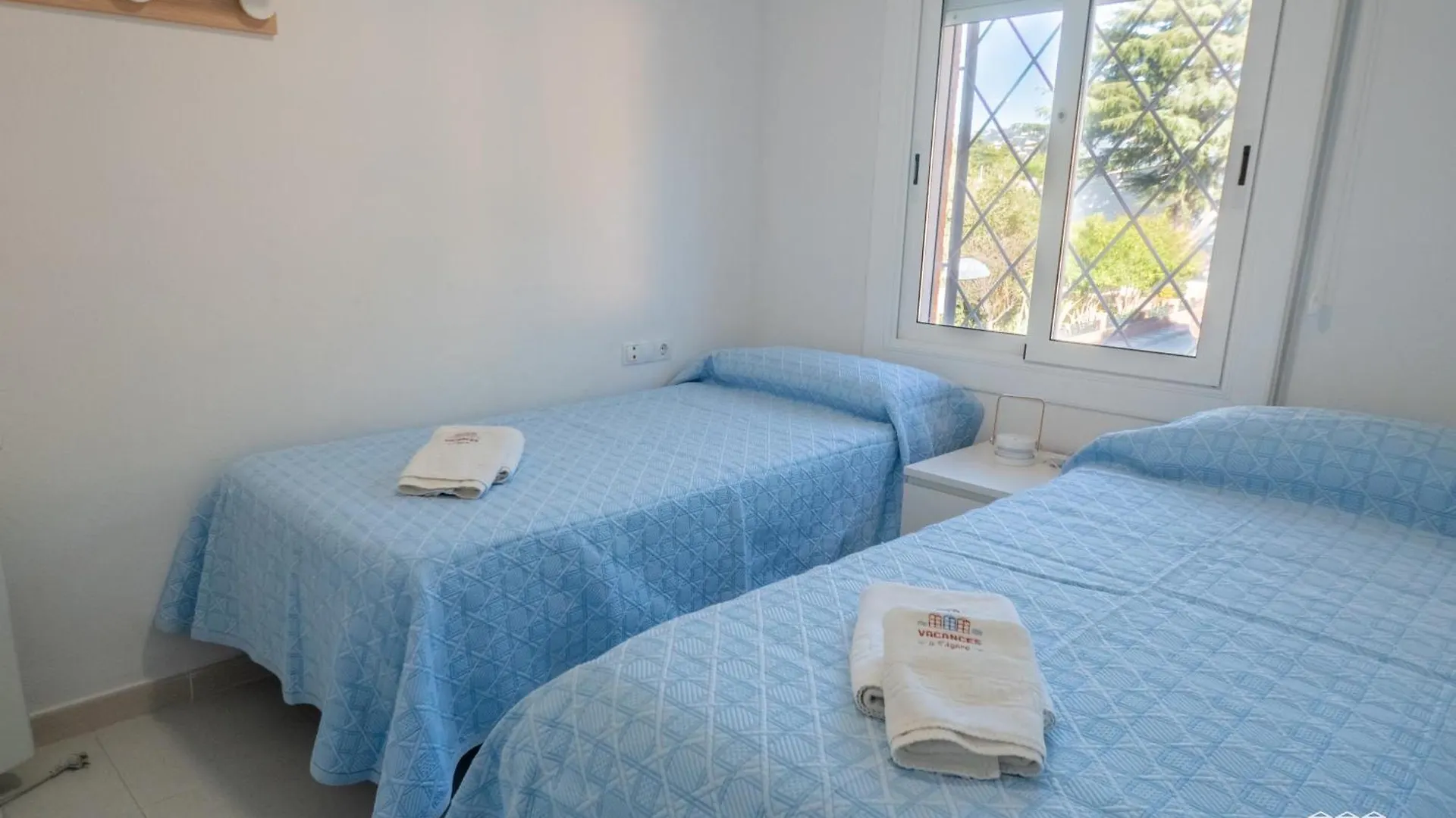 221 Girones Con Piscina Y Parking Apartment S'Agaro Spain